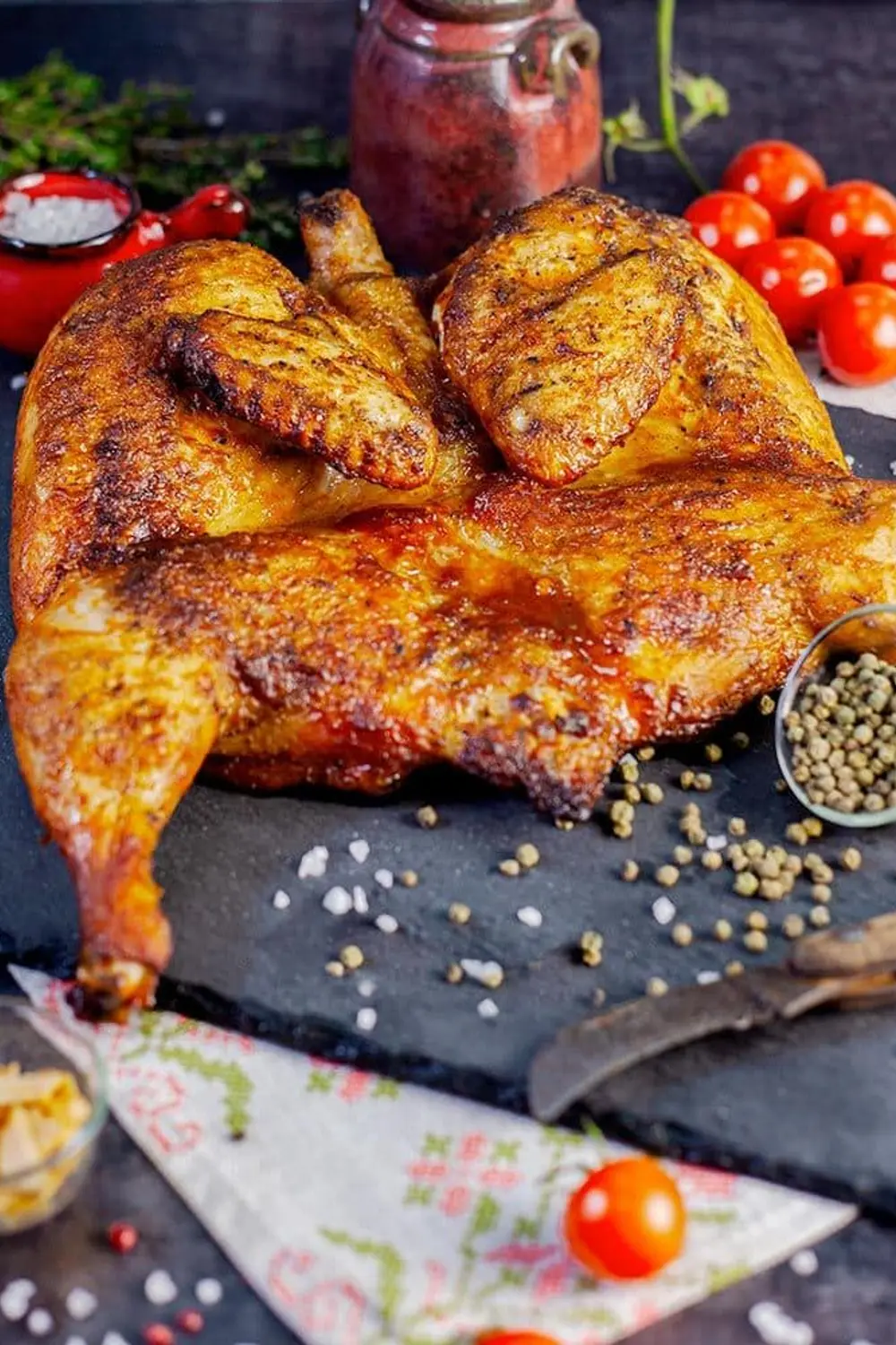 Pui Tabaka la tigaie moraritacatering.md Pui Tabaka la tigaie foto